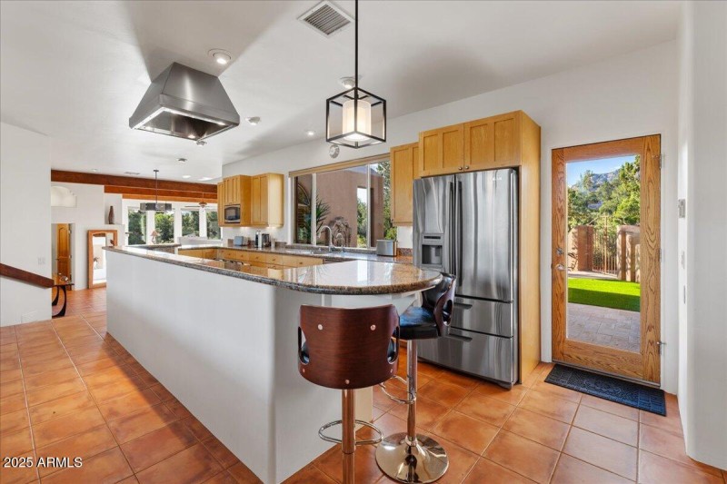 17-Kitchen