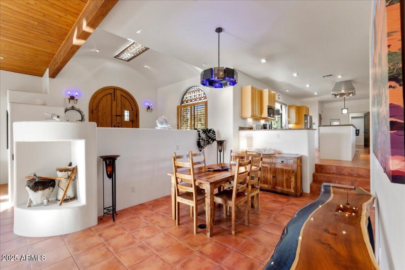 19-Dining Room
