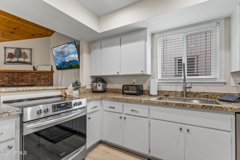 1710 N Fairway Dr-15