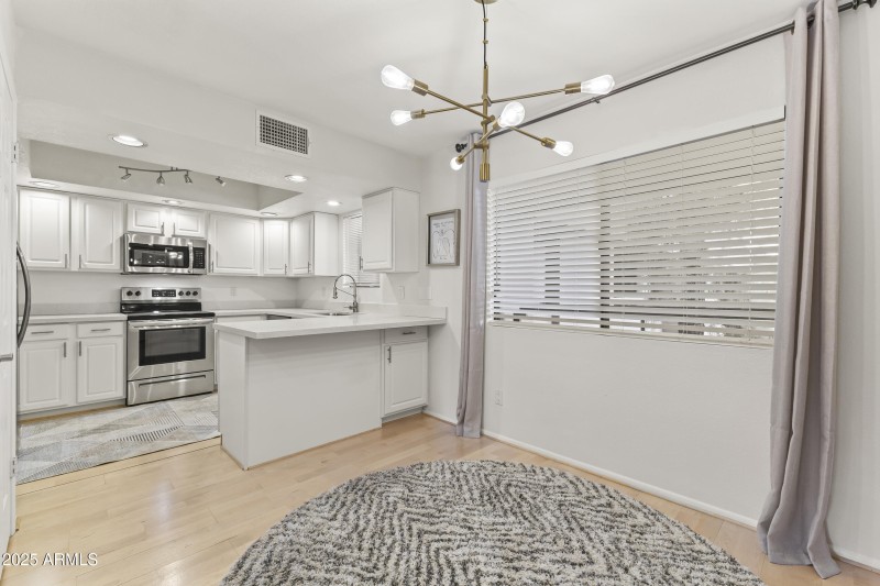 Dining Room/Kitchen