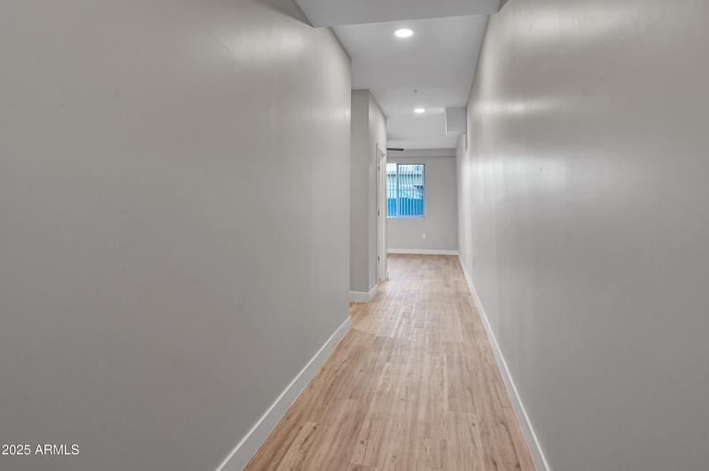 2-1027W5S-TFA-3BL-07 08 12 13 17 18-ocup