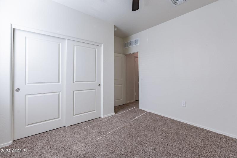 10-web-or-mls-Basil-28