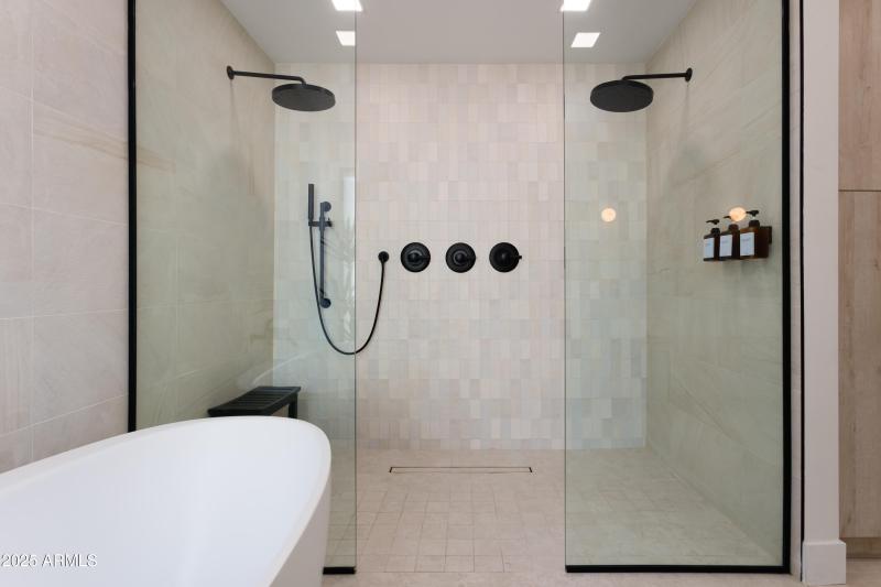 PropertyImageCo_13422N58thPl_WEB-10