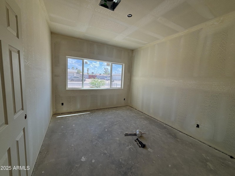 2nd Master bedroom