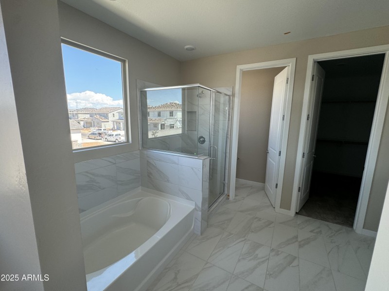 P18 Lot 25 Primary Bath