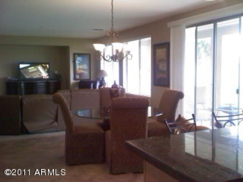 Breakfast Area overlooks Family