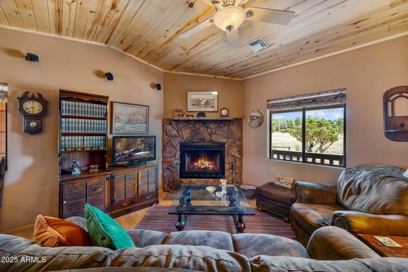 2218MogollonRimDr-Overgaard-AZ-7