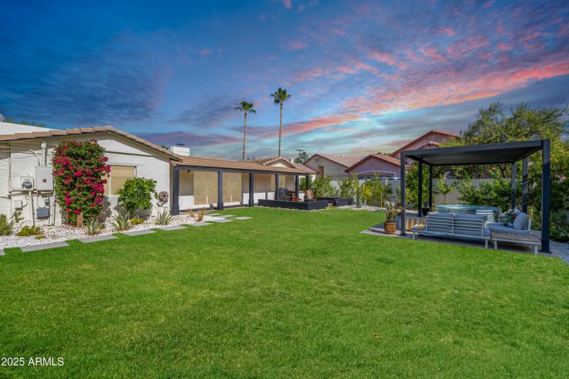 8112 North 10th Place p6