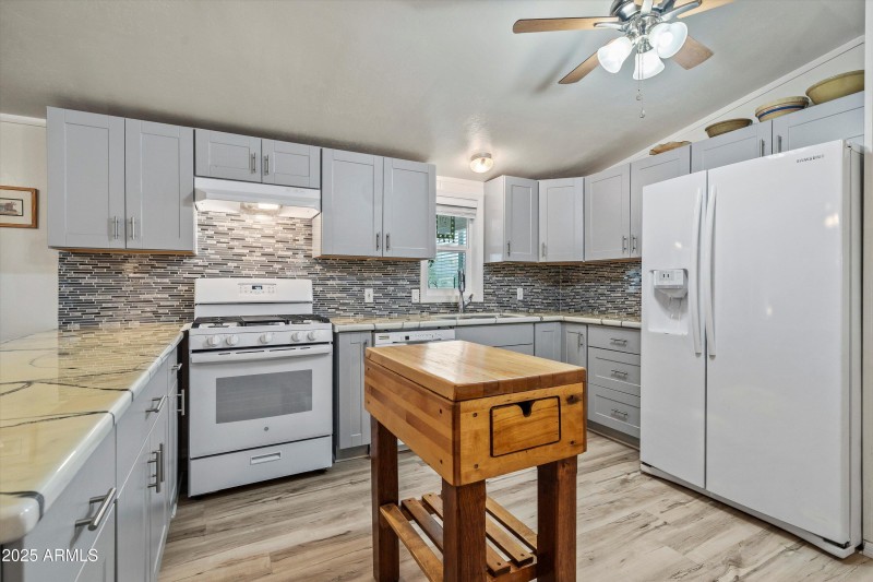 07-Kitchen
