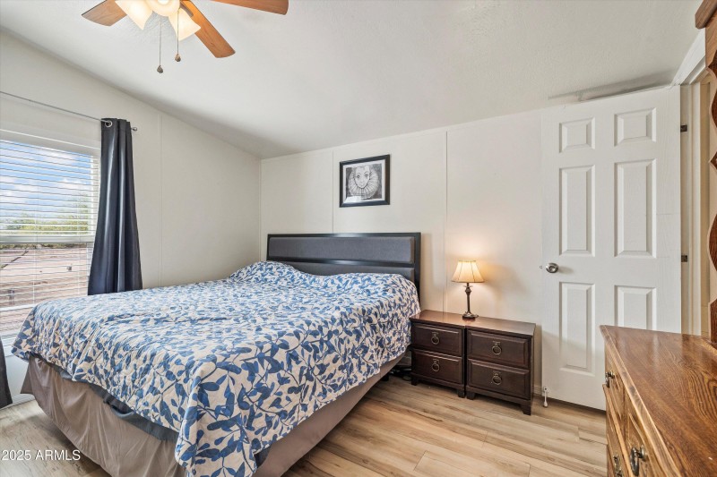 17-Primary Bedroom