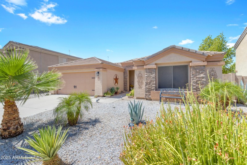 Easy to maintain front yard