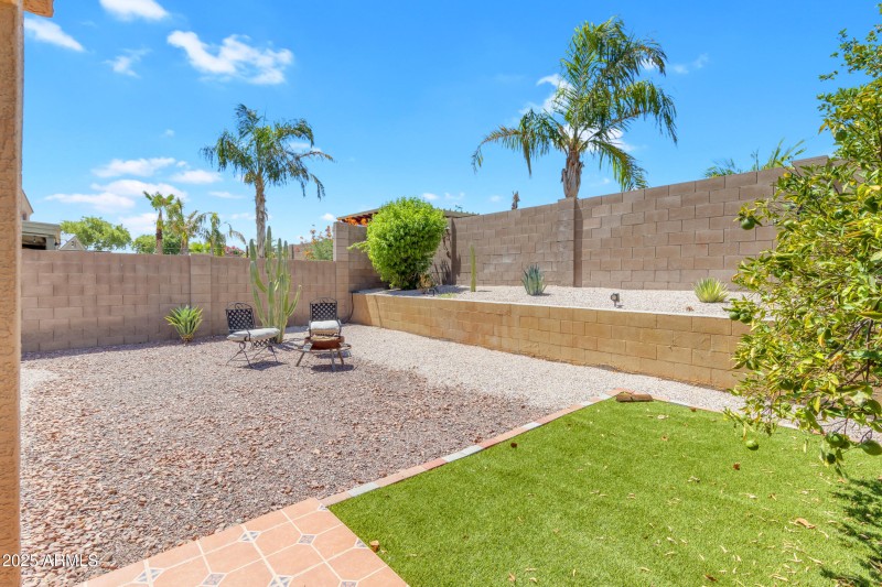 Sitting area or more!