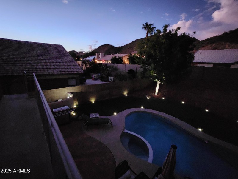 Balcony Mountain views at night
