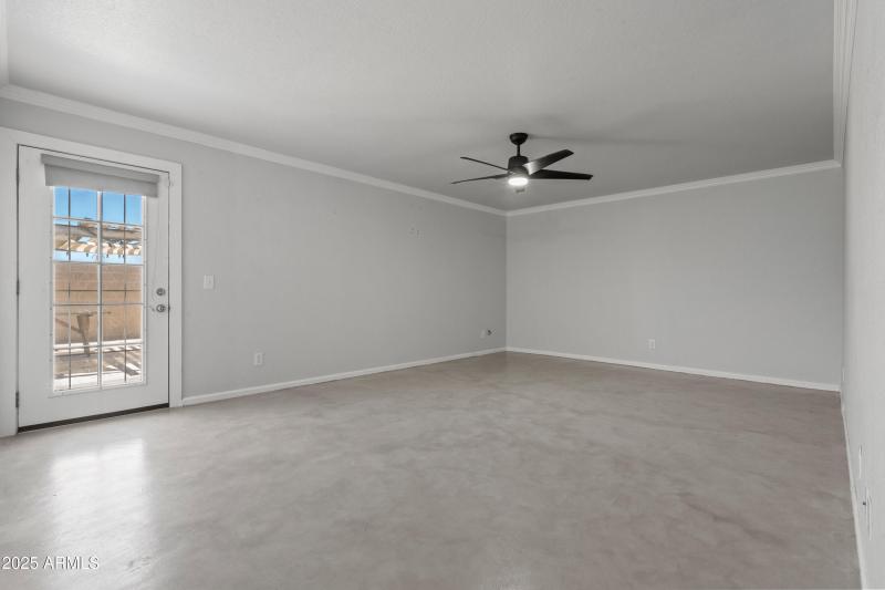 2 Interior-19
