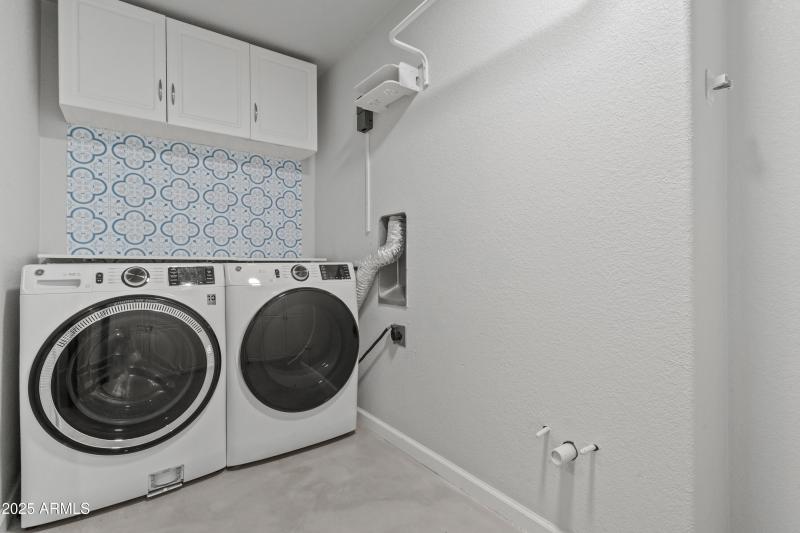 2 Interior-28