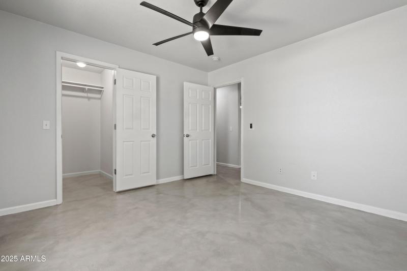 2 Interior-34