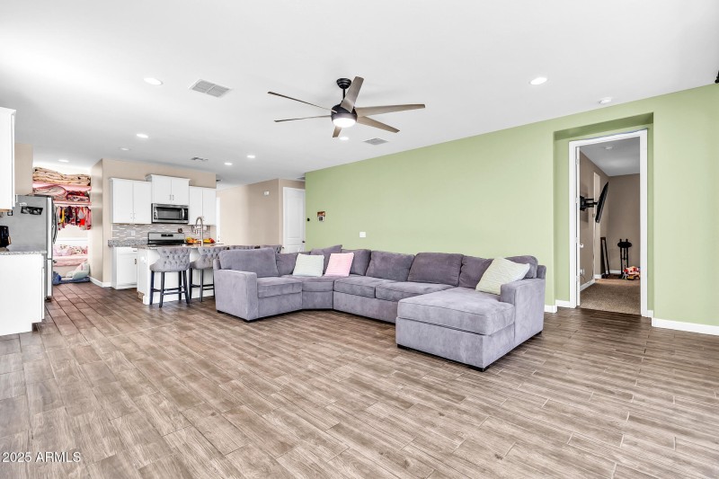 8531 W Pleasant Oak-6_(2048)