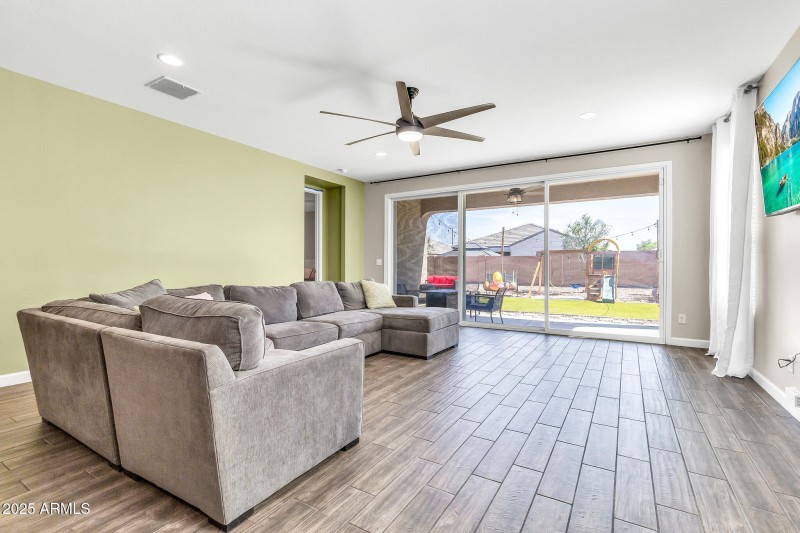 8531 W Pleasant Oak-8_(2048)