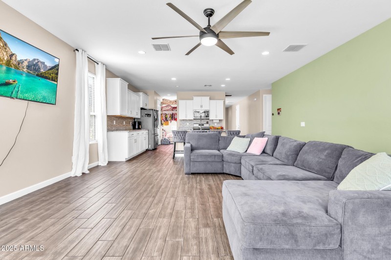 8531 W Pleasant Oak-9_(2048)