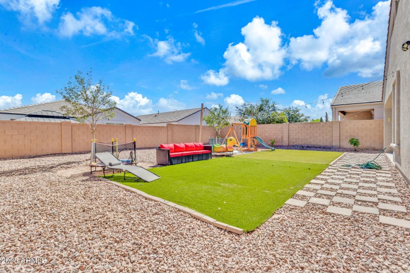 8531 W Pleasant Oak-40_(2048)