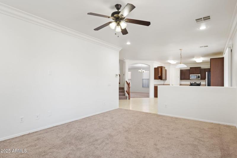 15-web-or-mls-2261-w-mila-way