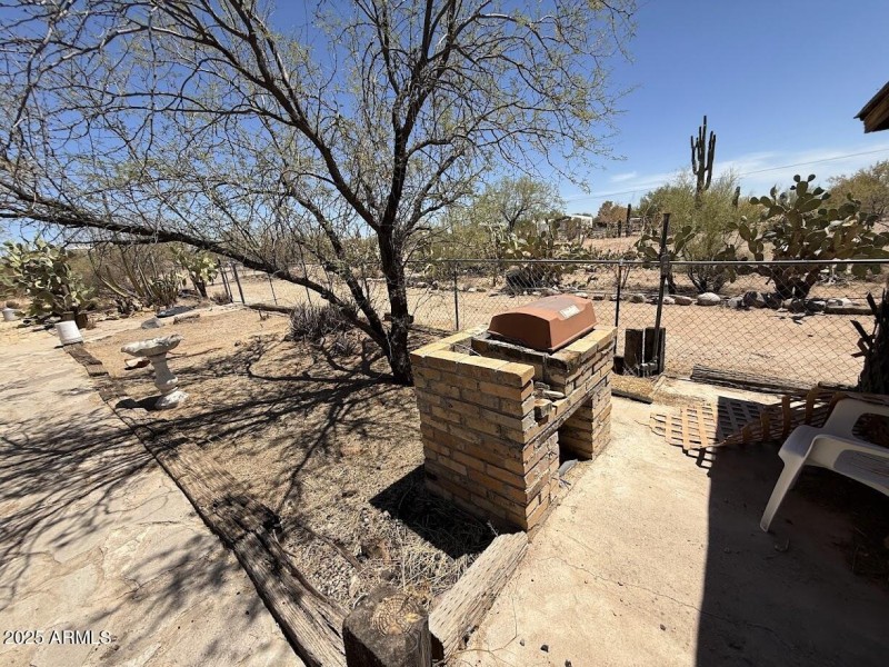 27028 W Quartzite Dr