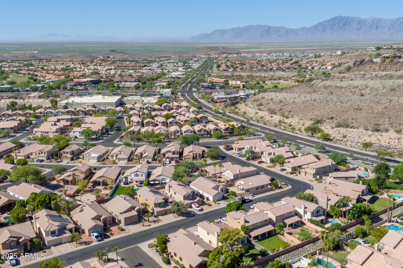 4_dji_20250802092223_0225_d-hdr