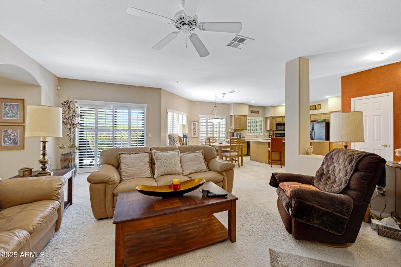 16450 E Ave of the Fountains #8-9