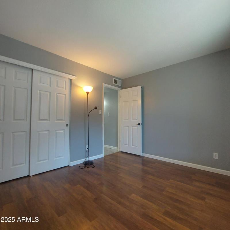 14076 N. 26th Ave. PICS25