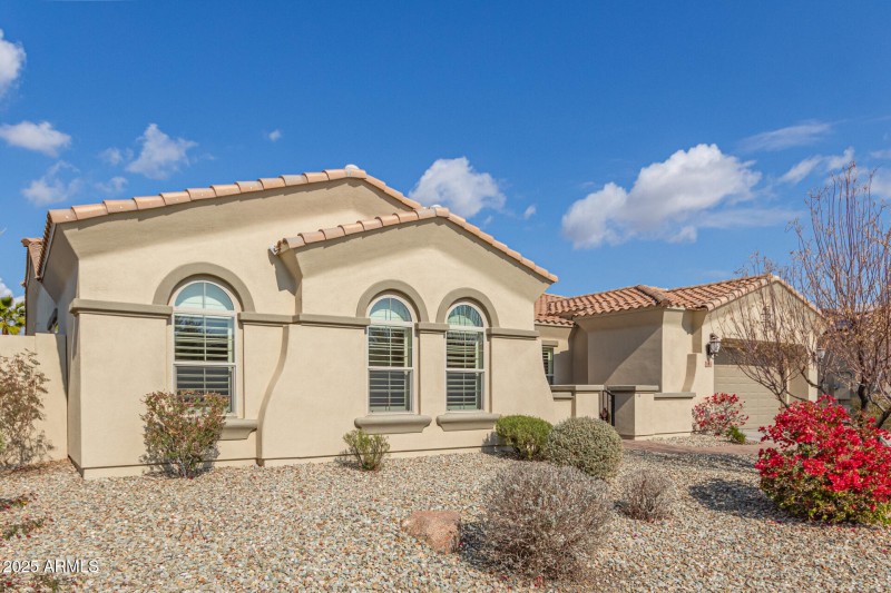 Fresh exterior paint 2021