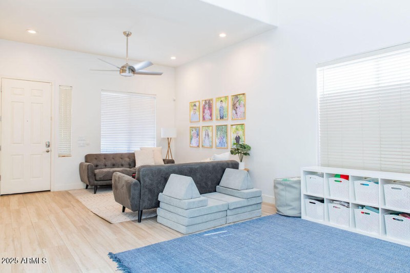 2025-0731_LemiuexHome_bythehedges(7)