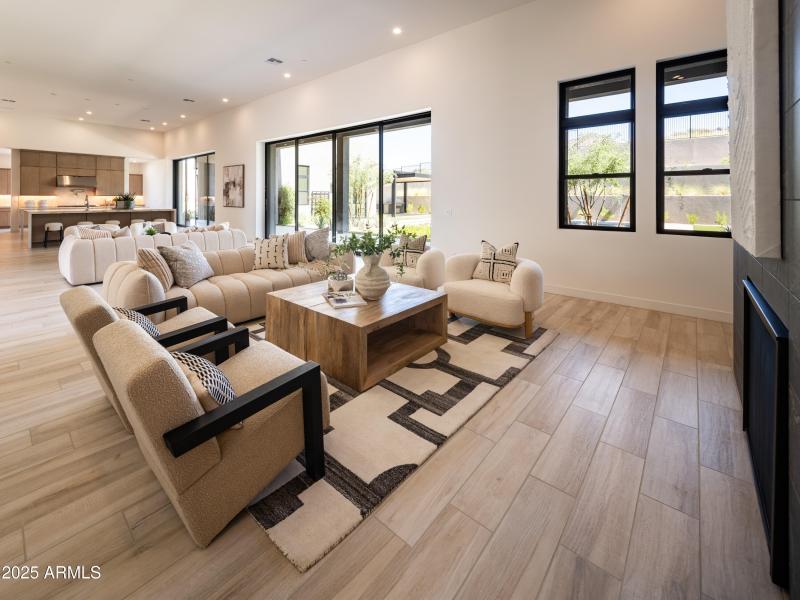 Sereno_Canyon_Homesite255_Greatroom_9010