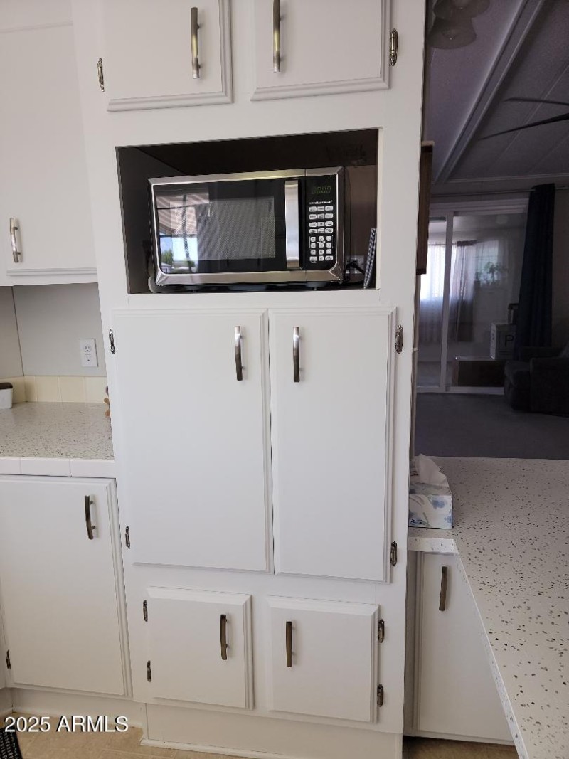 808 microwave cabinet