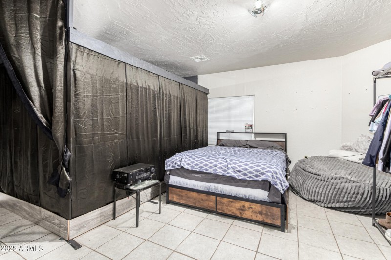 Guest Quarters