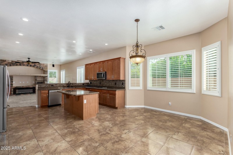 Dining Kitchen