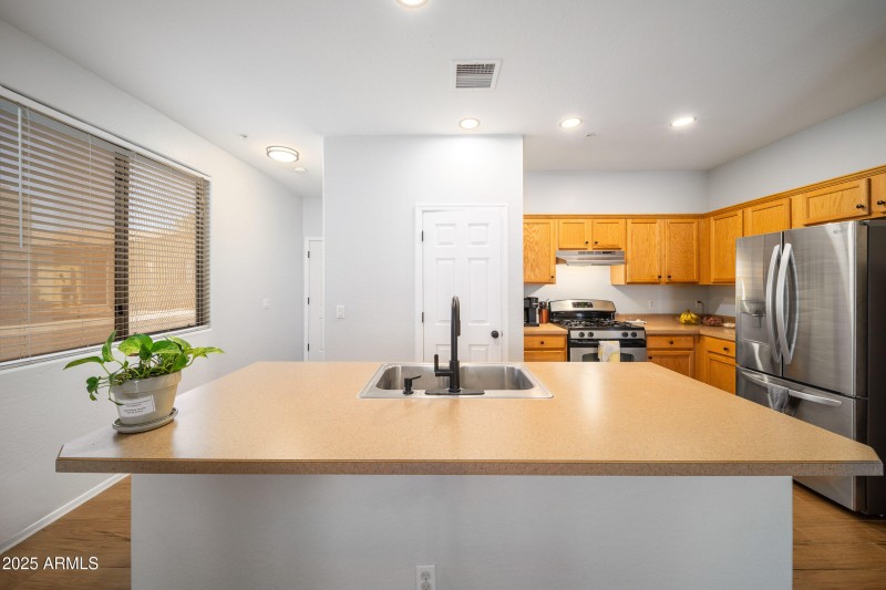 Kitchen 1