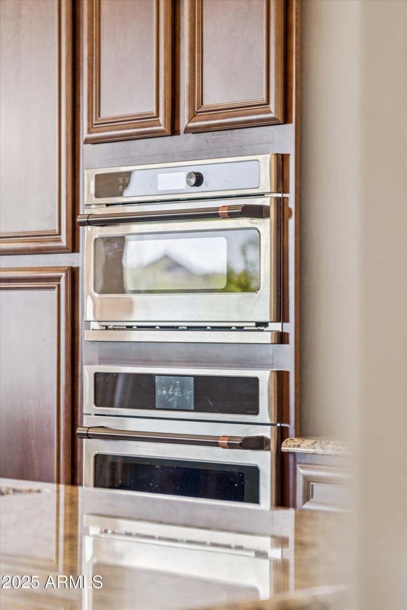 Built-in Stainless Steel Oven