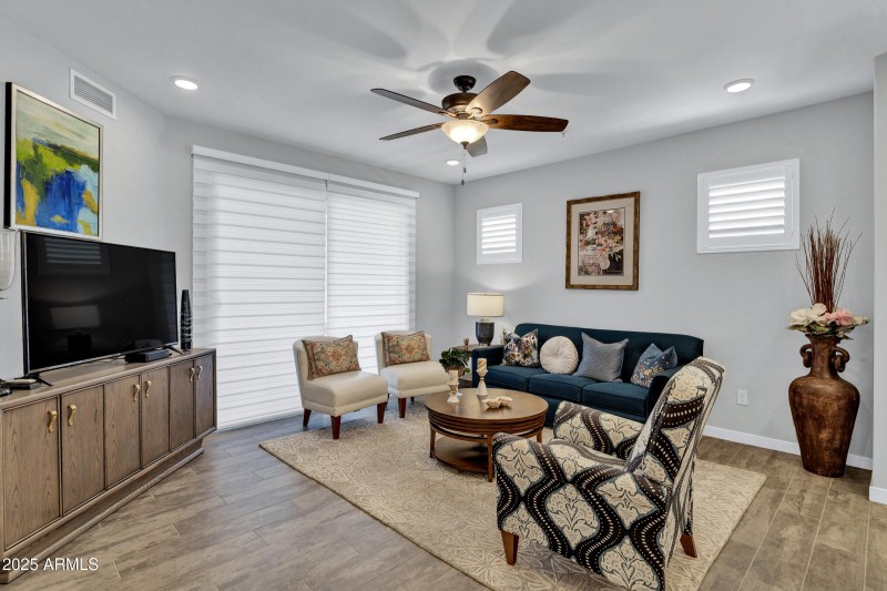 250 W Queen Creek Rd #101-8