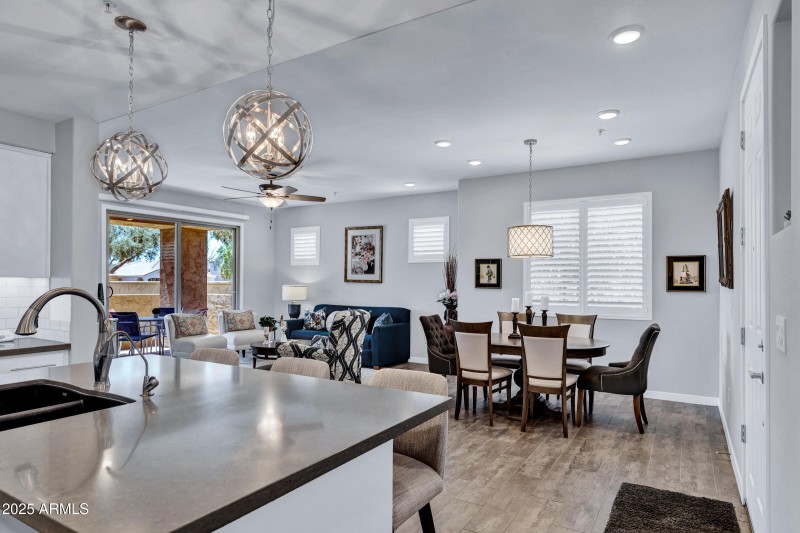 250 W Queen Creek Rd #101-18