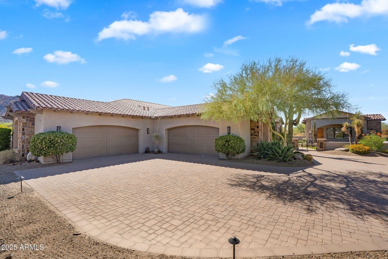 4 Car Garage