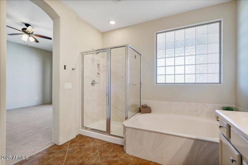 Upstairs Suite Bathroom