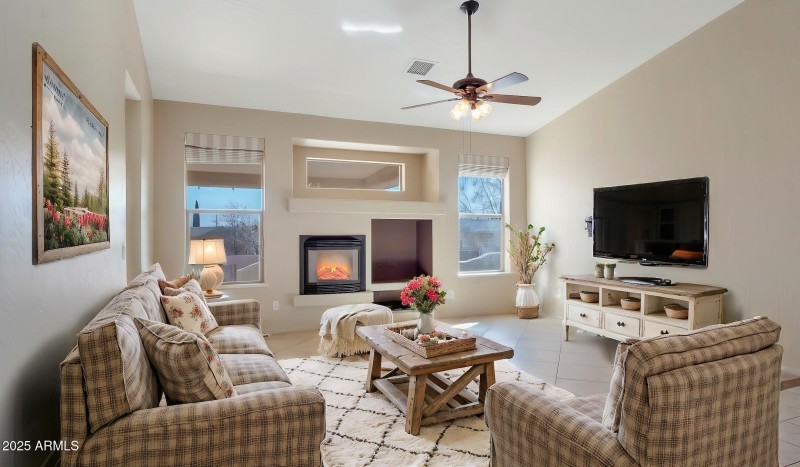 RESIZE Living-Room - Living Room - Farmh