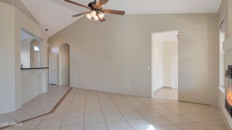 Living room 3