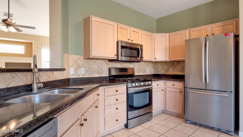 Kitchen 2
