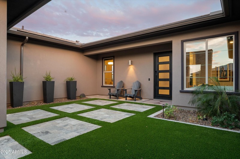 Front Entryway