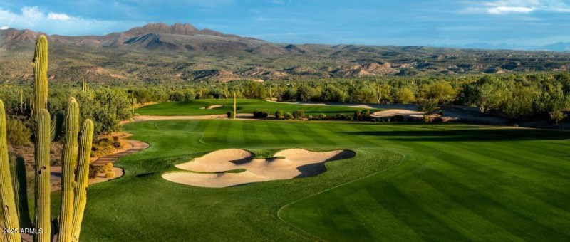 VR Golf and Social Club