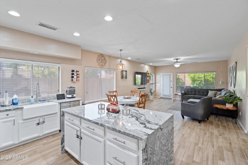 11-Kitchen to Family