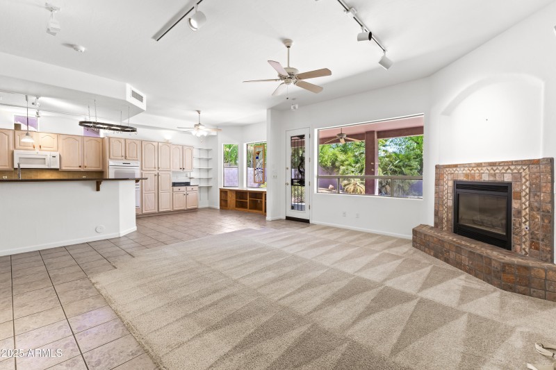 Open Family-Kitchen Connection