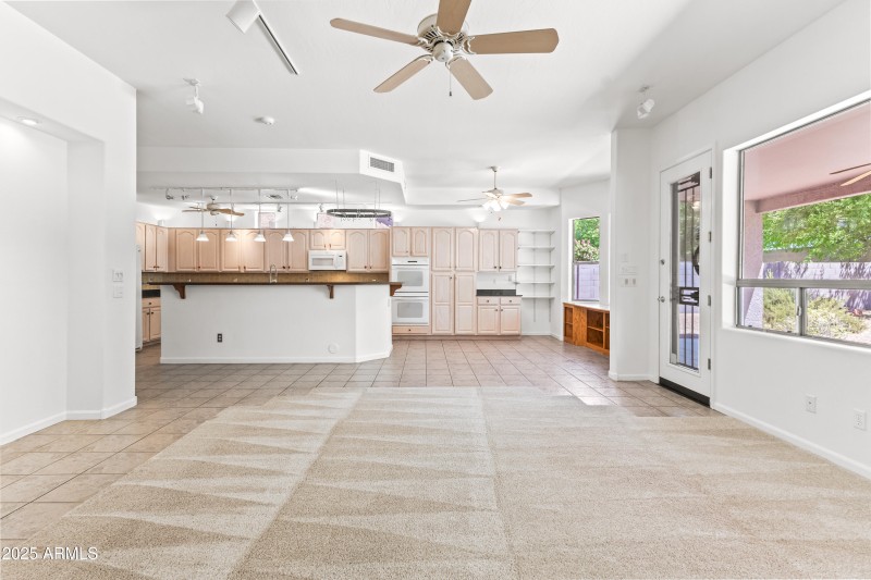 Open Family-Kitchen Connection