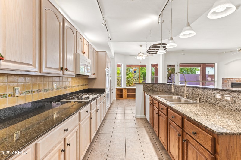 Casual Dining with Pool Views